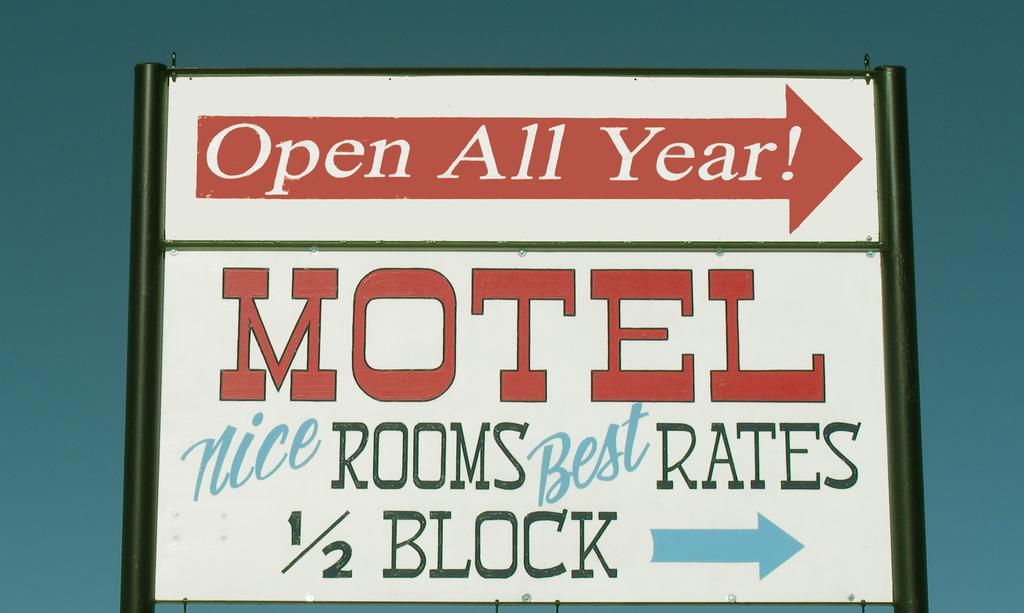 Bunkhouse Motel Circleville Экстерьер фото